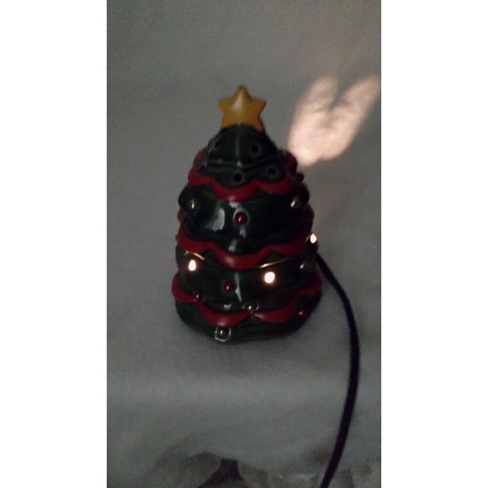 Ceramic Scentsy Christmas Tree Premium Warmer With Star Topper & Colorful Bulbs - Picture 2 of 13
